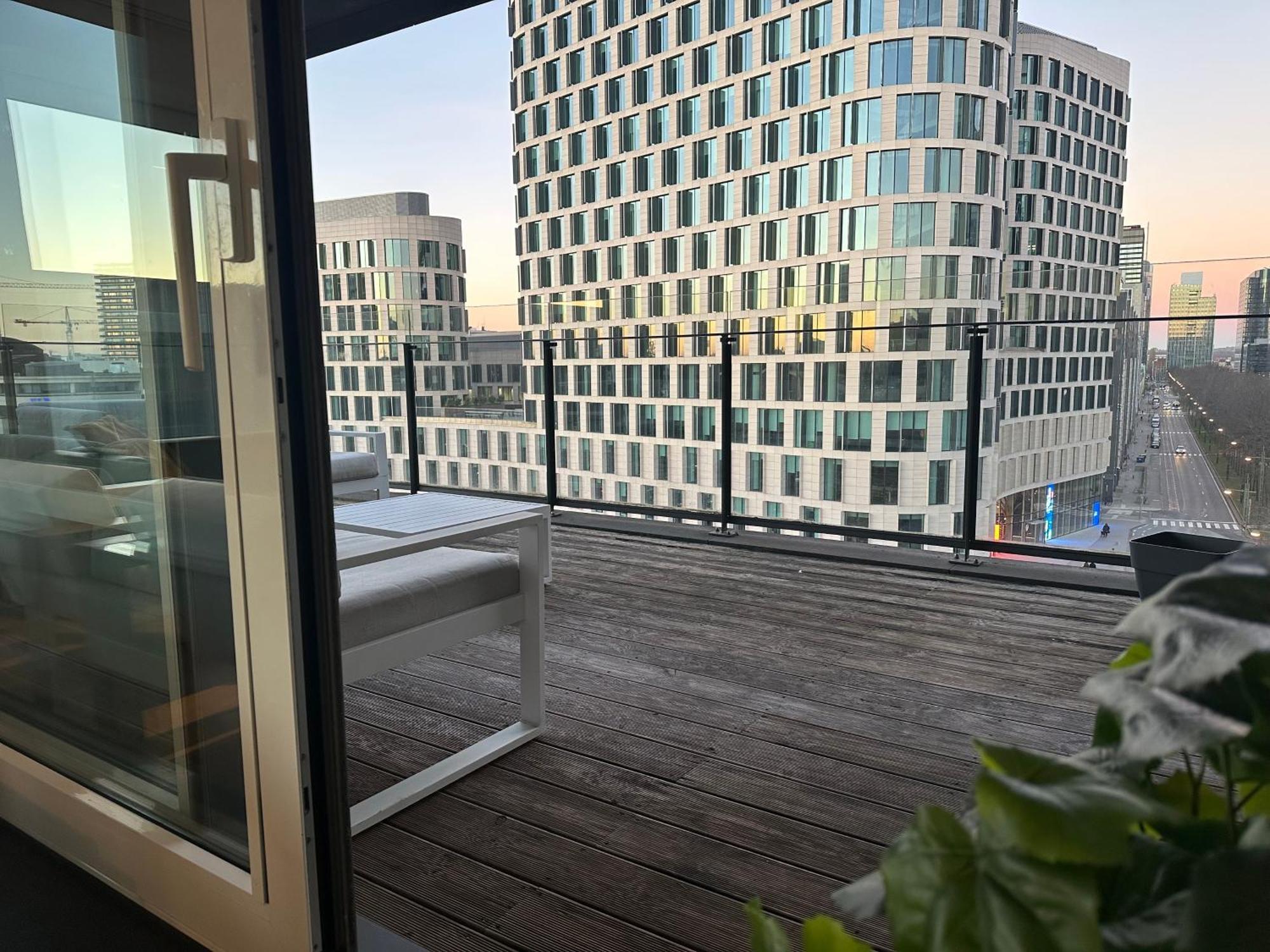 Apartment With Balcony In Brussels Center Exterior photo